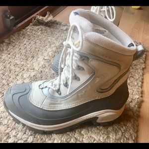 Women’s Columbia Bugaboot Size 9